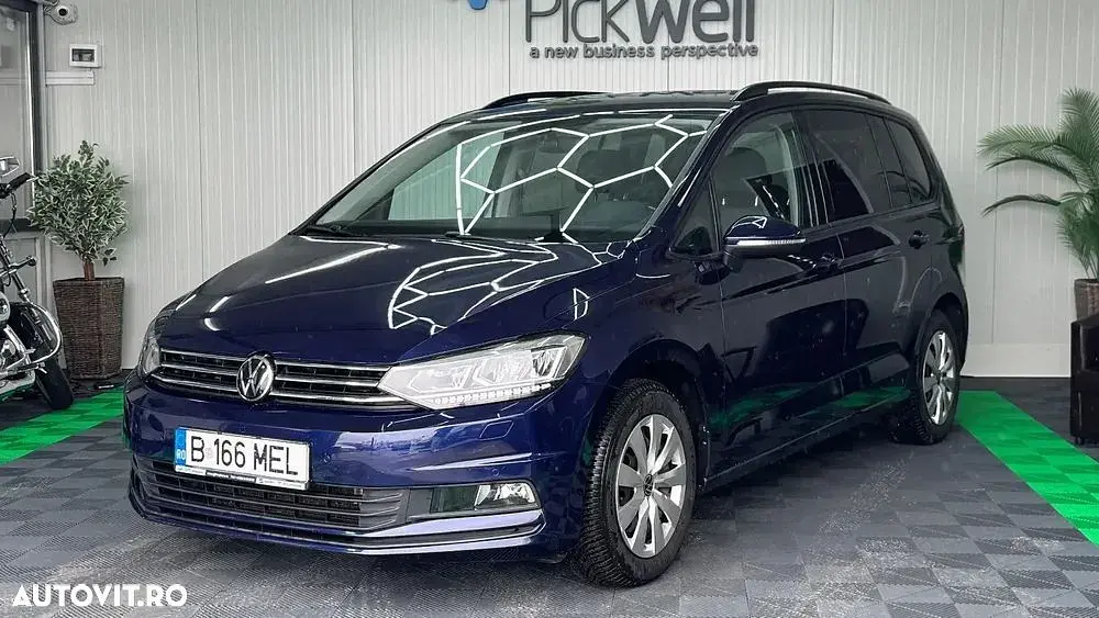 Second-hand VW Touran 150 CP (2021) în Km - 18.600 EUR | AutoUncle