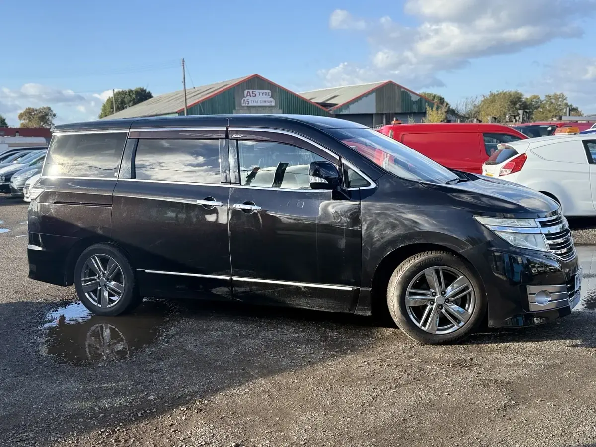 Used Nissan Elgrand (2024) in Cannock - £5,995 | AutoUncle