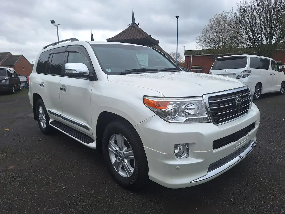 2015 | Toyota Land Cruiser – 26 Used + Free Valuation